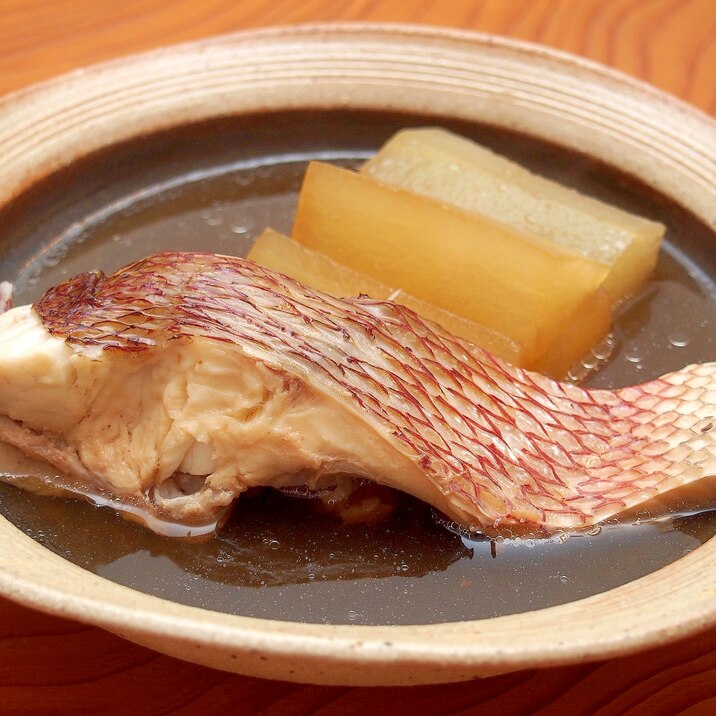 簡単あっさり！フライパンで作る鯛と冬瓜の煮物